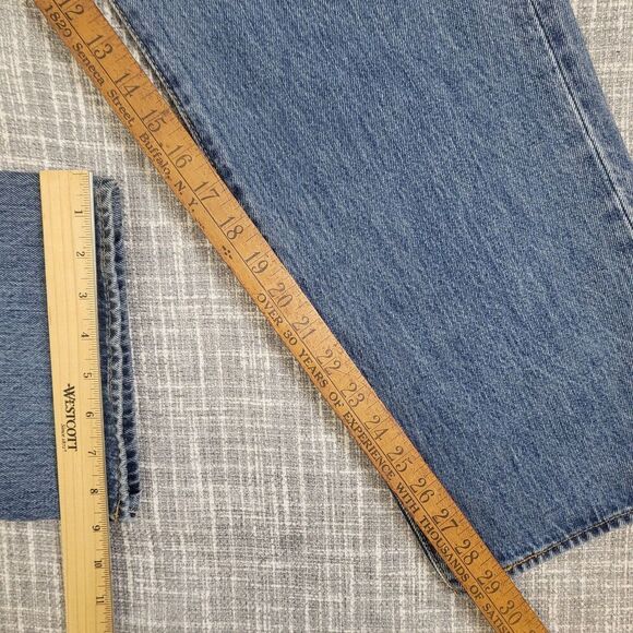 Levi's 501 Jeans Original Button Fly Straight Leg Lt-Med 38X30 (act. in pics) - Picture 7 of 15